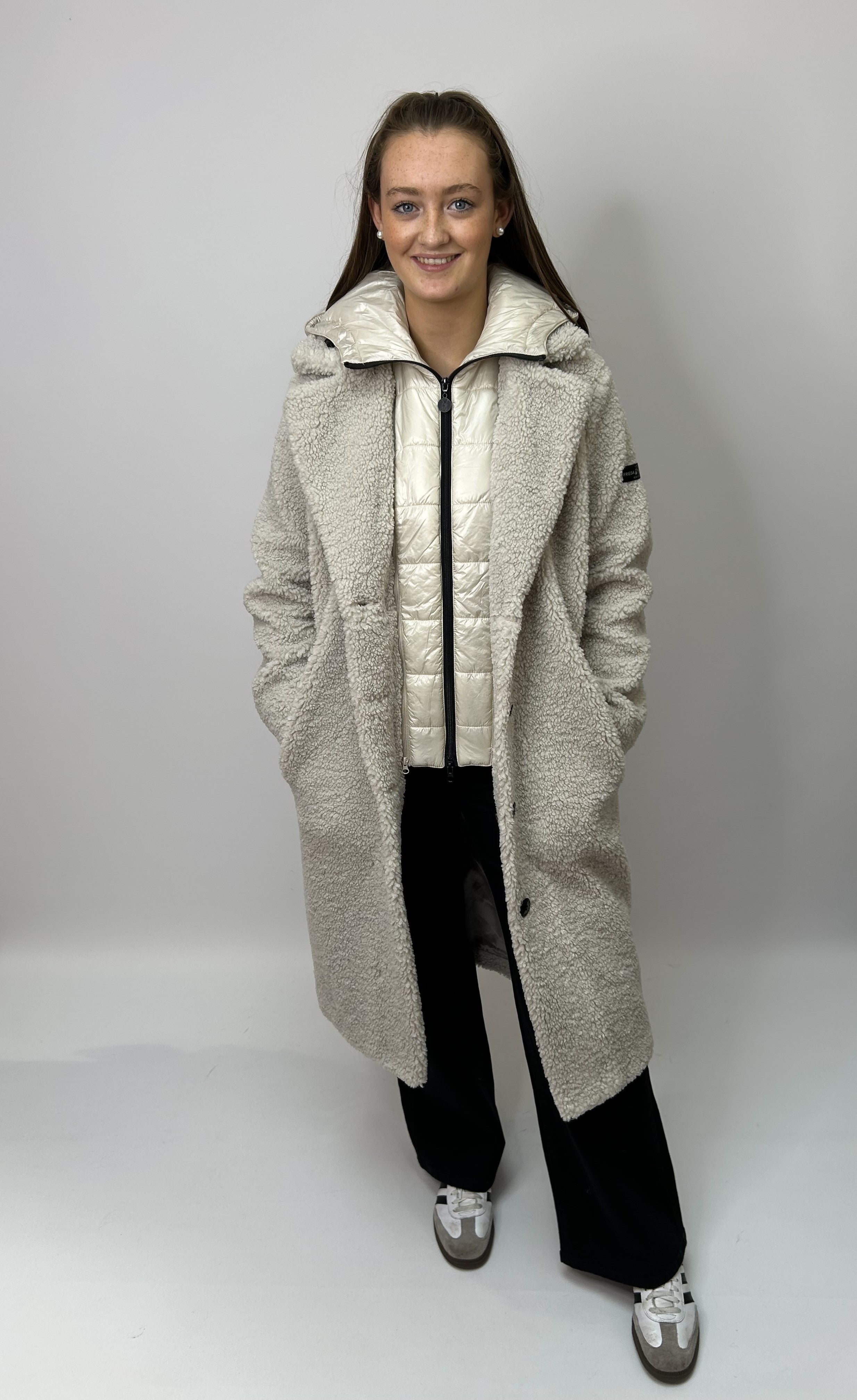 FRIEDA FREDDIES Off-White Fake Fur Coat – Women's Fashion by