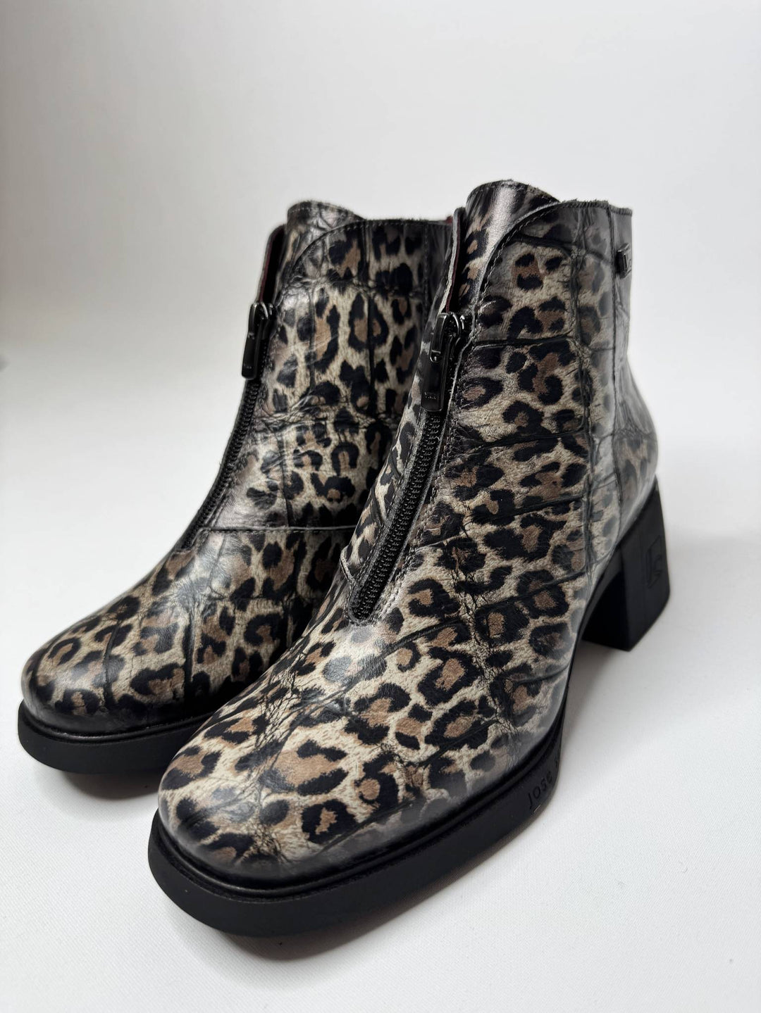 JOSE SAENZ Leopard Print Boots – Women's Fashion by Katriona